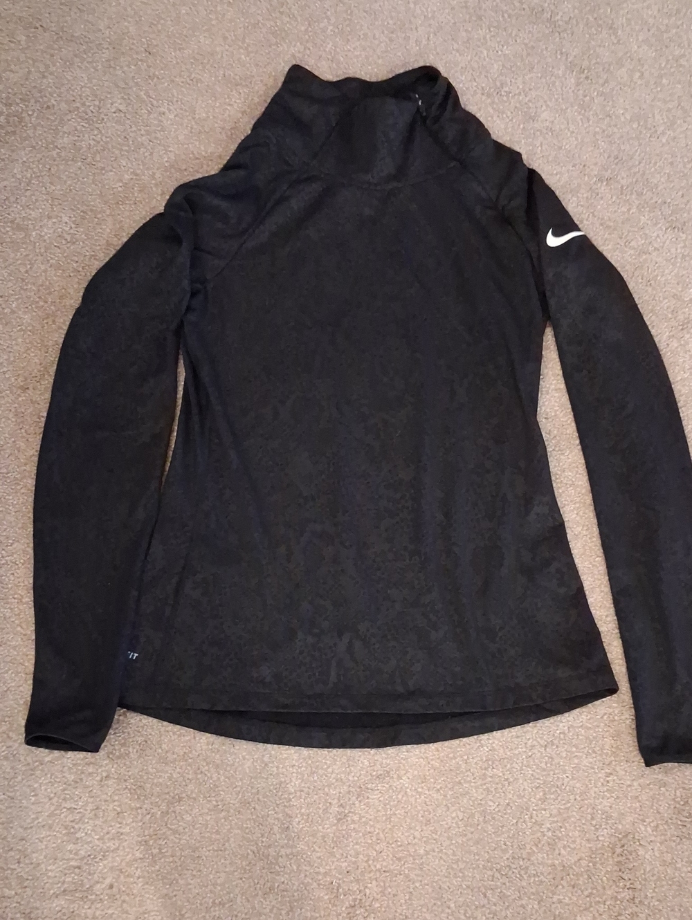 Nike Black Pro Dri-Fit Women's Long-Sleeve Quarter Side-Zip Snakeskin Pullover-M